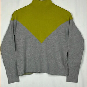 Cynthia Rowley Womens Sweater Green Gray S Triangle Yoke Pattern Tight Knit Soft